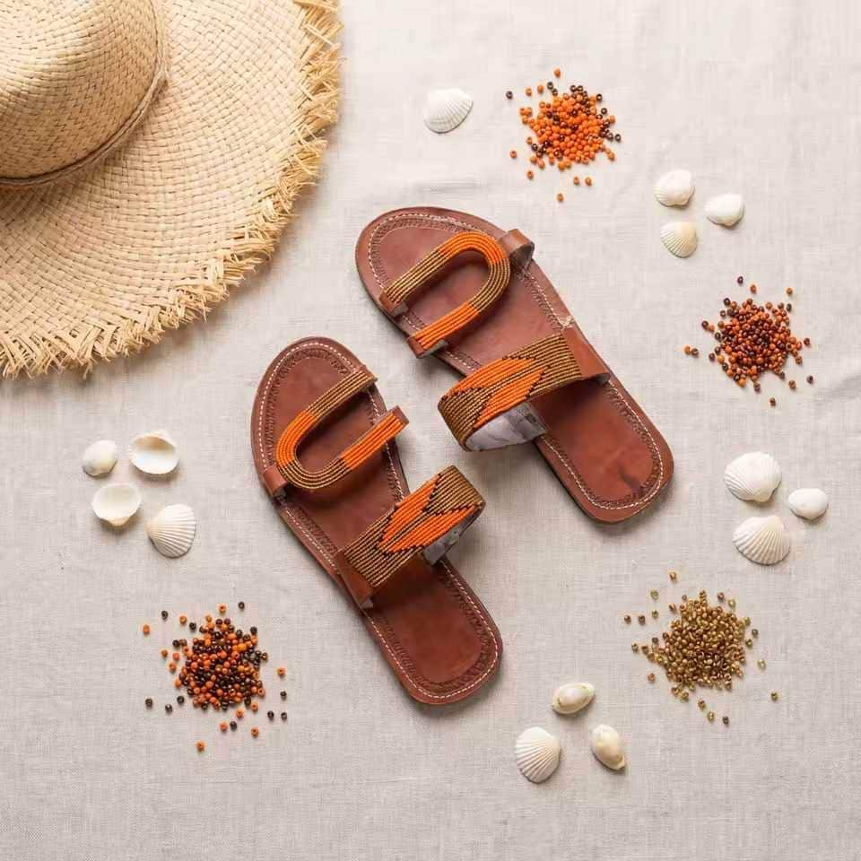 Mkeka  Mule cuir marron bandes tressées camel | Perlacuir