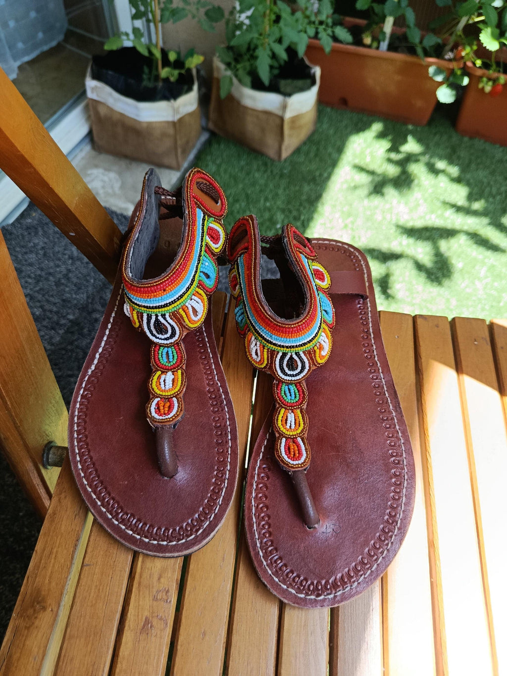 Sandales Cuir Perlées Masai Femme  Artisanat Fait Main Authentique