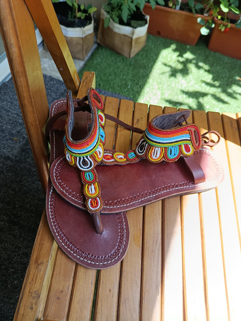 Sandales Cuir Perlées Masai Femme  Artisanat Fait Main Authentique