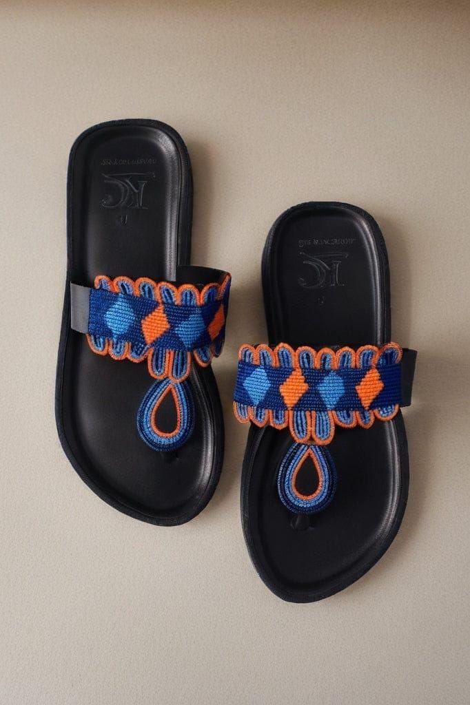 Sandale Masaï « Mvua »  Mule plateforme cuir noir perles géométriques bleu & orange | Perlacuir
