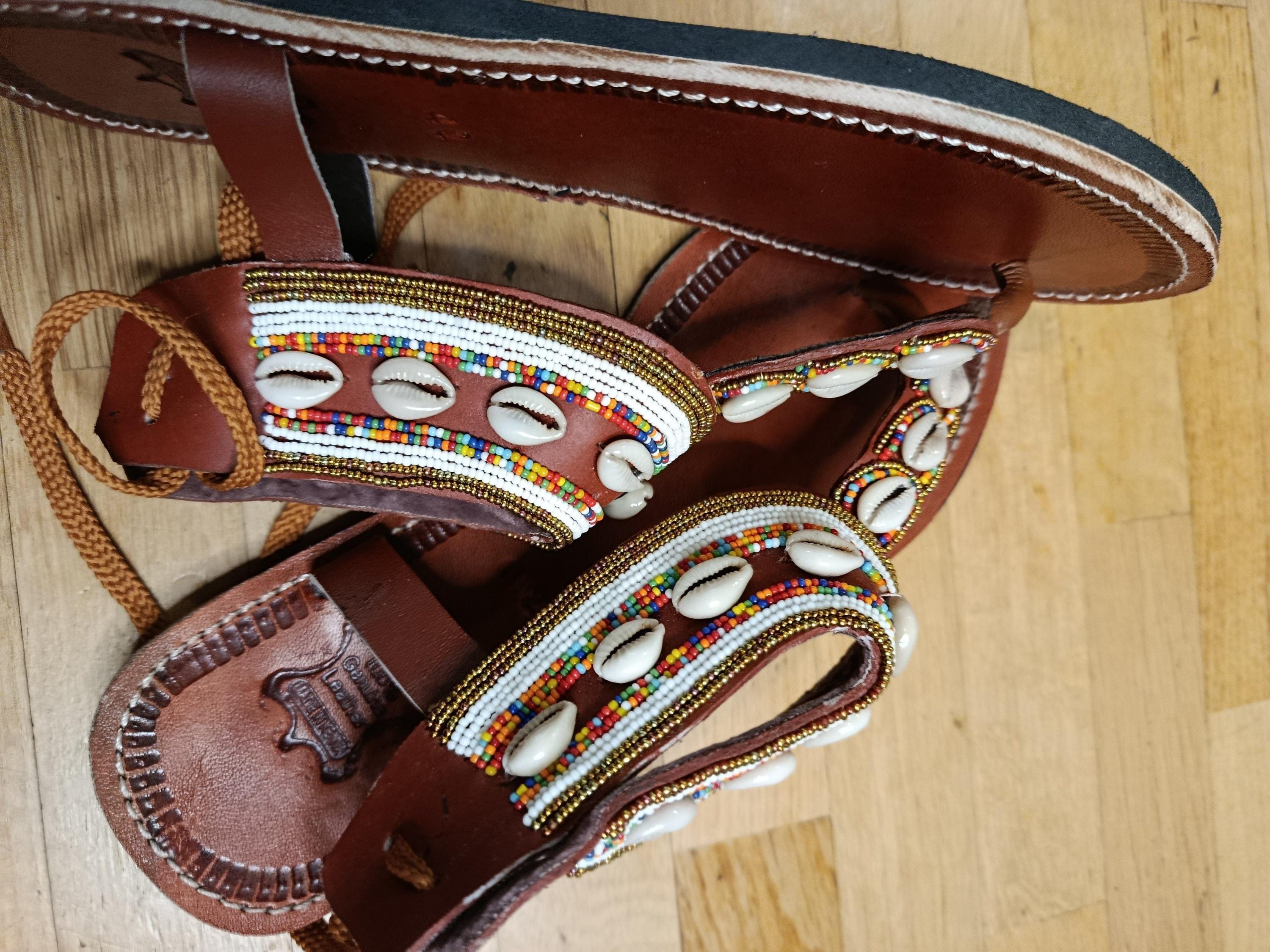 Sandales Cuir Perles et Cauris Masai Femme  Artisanat Unique