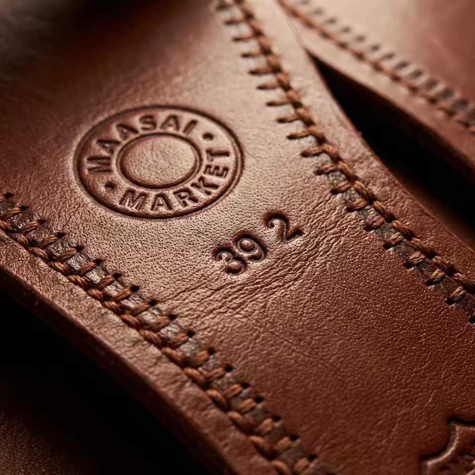 Sandale Masaï « Amani »  Mule cuir marron bande perles multicolores | Perlacuir