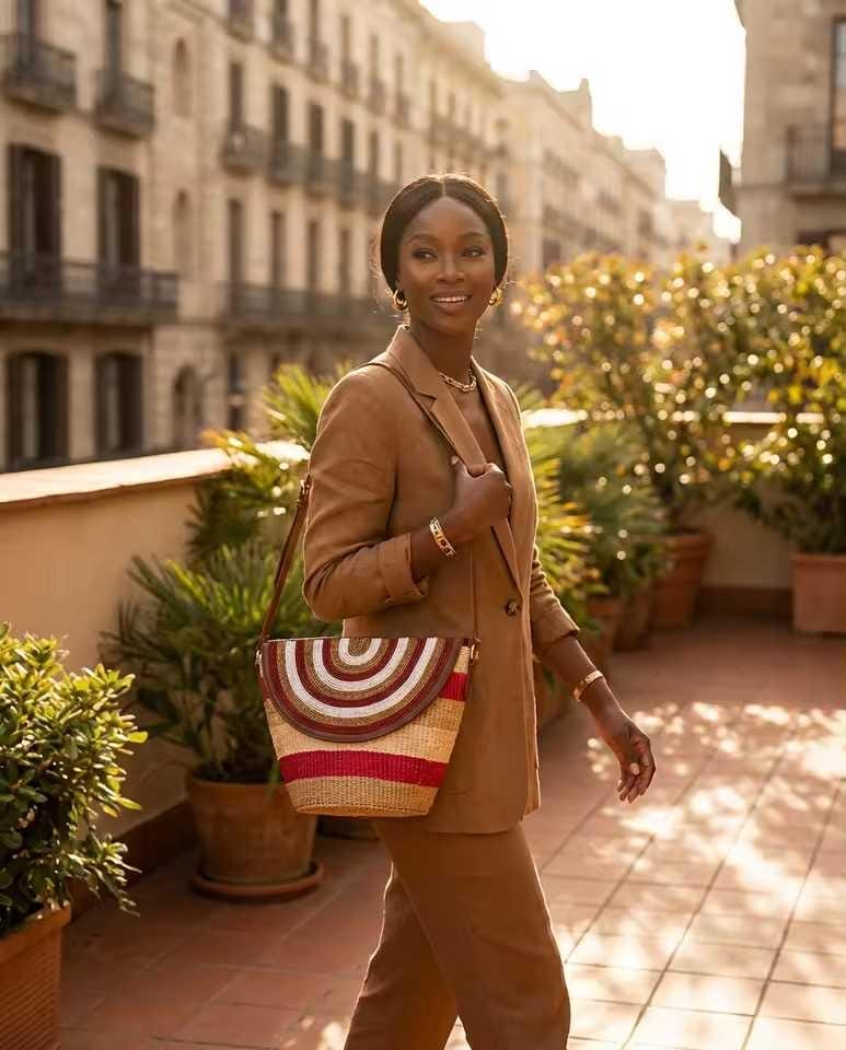 Sac Moyen Format Cuir Perlé et Sisal Masai  Artisanat Authentique