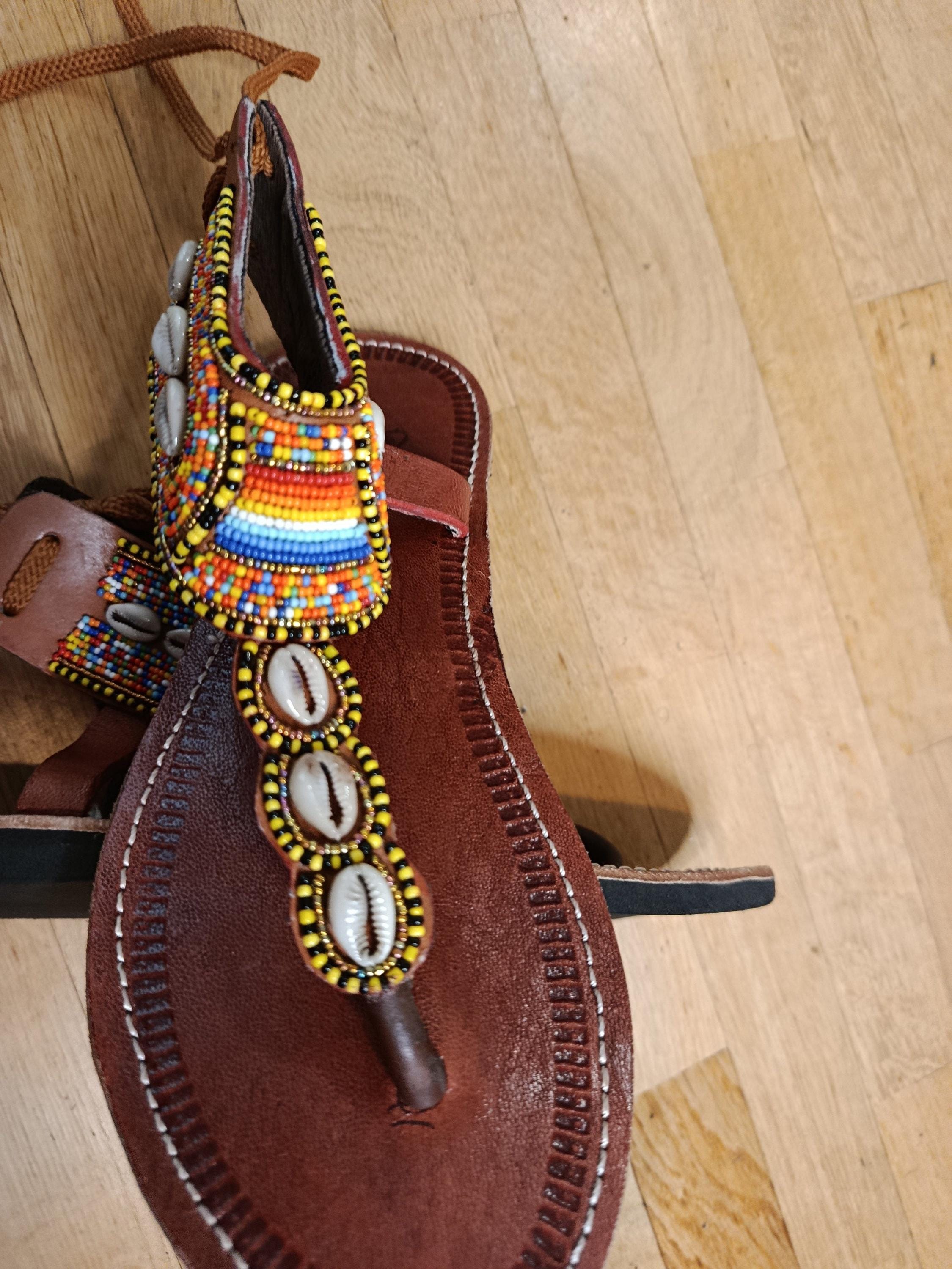 Sandales Cuir Perles et Cauris Masai Femme  Artisanat Unique