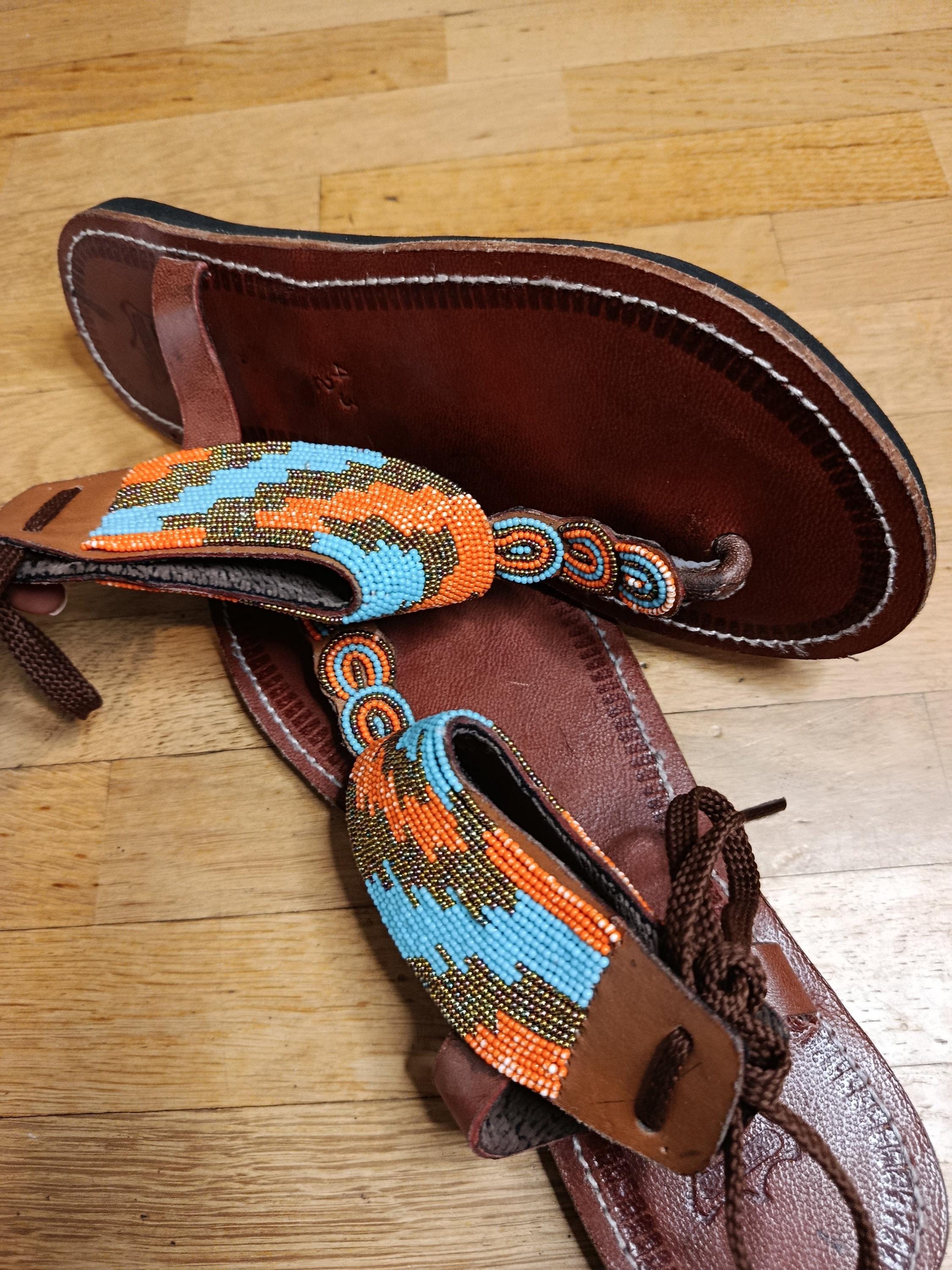 Sandales Cuir Perlées Masai Femme  Artisanat Fait Main Authentique