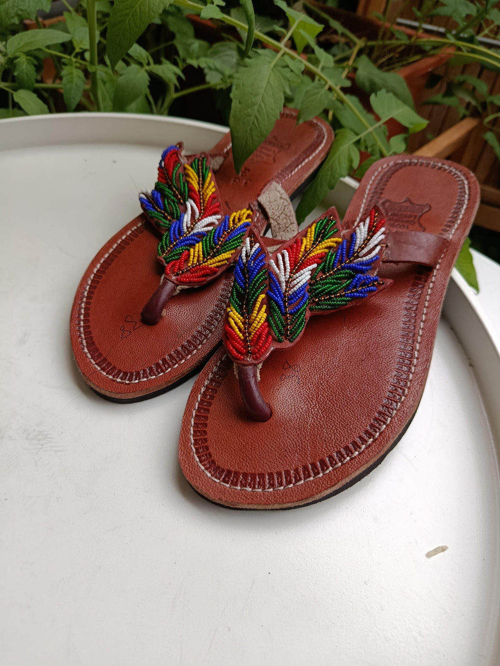Sandales Cuir Perlées Masai Femme  Artisanat Fait Main Authentique