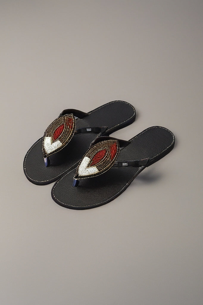 Sandales en cuir perlées