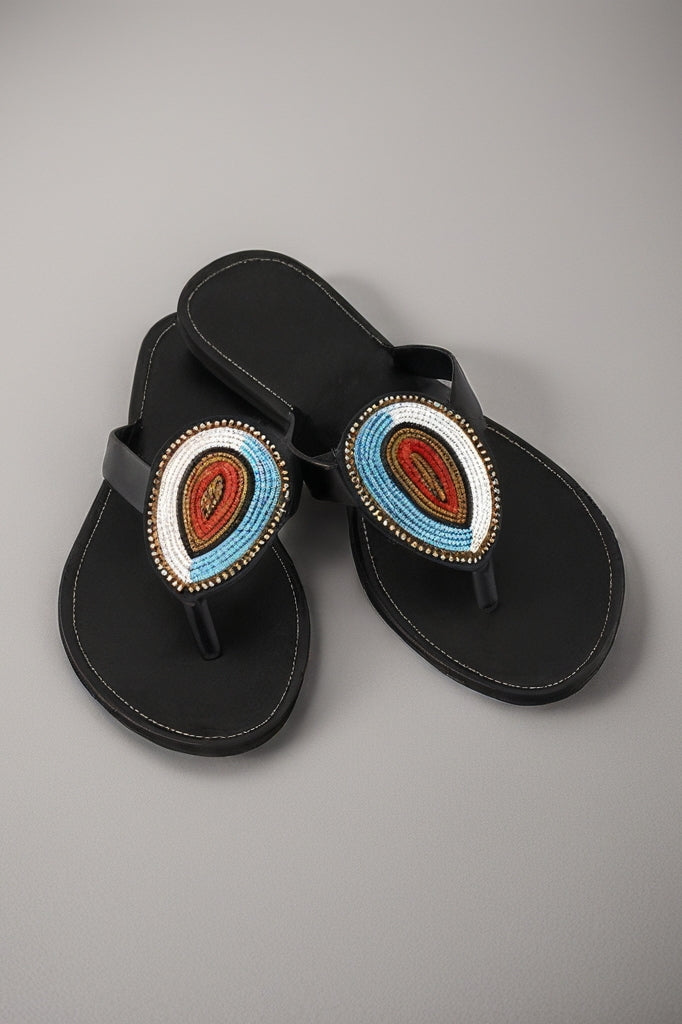 Sandales en cuir perlées