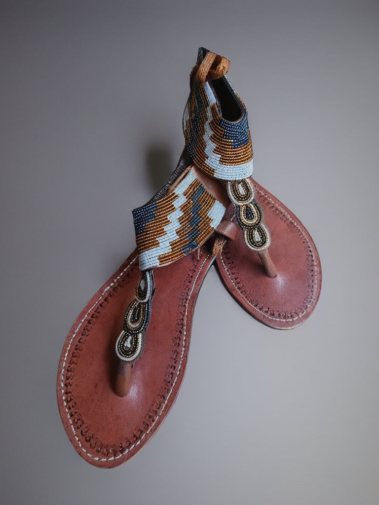 Sandales en cuir perlées