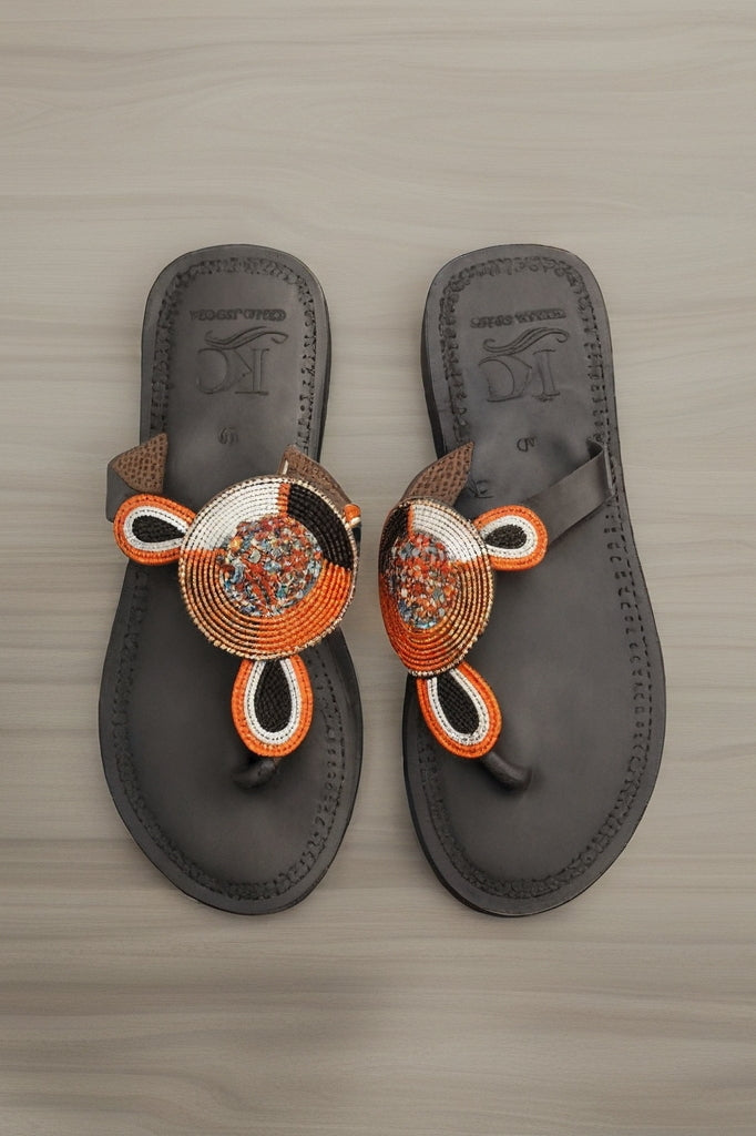 Sandales en cuir perlées