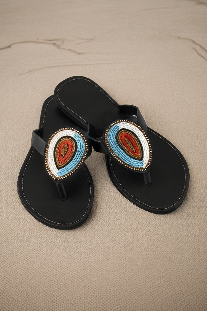 Sandales en cuir perlées