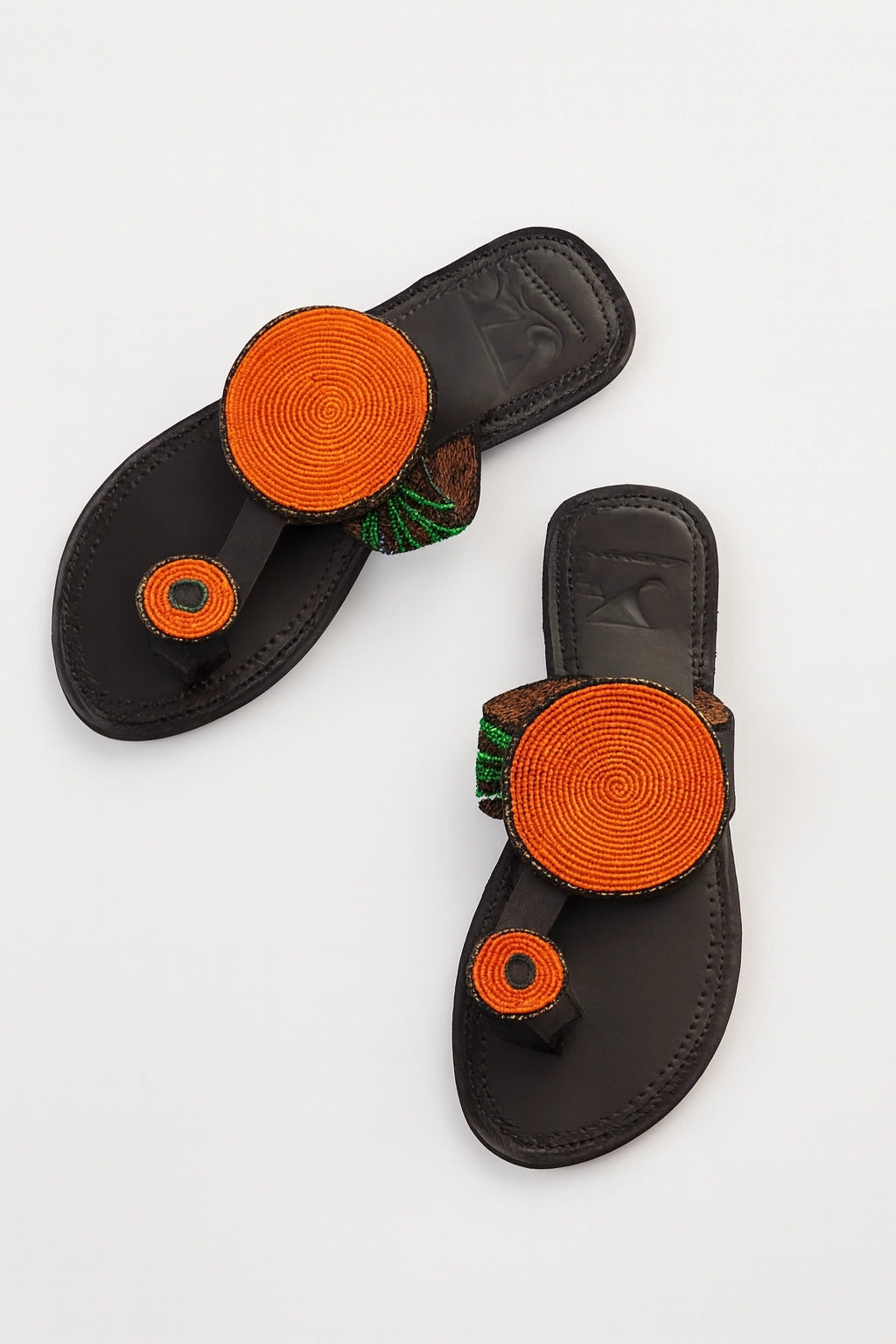 Sandales en cuir perlées confortable