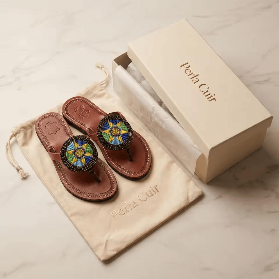 Sandale Masaï « Imara » – Tong cuir perles Masaï artisanale | Perlacuir