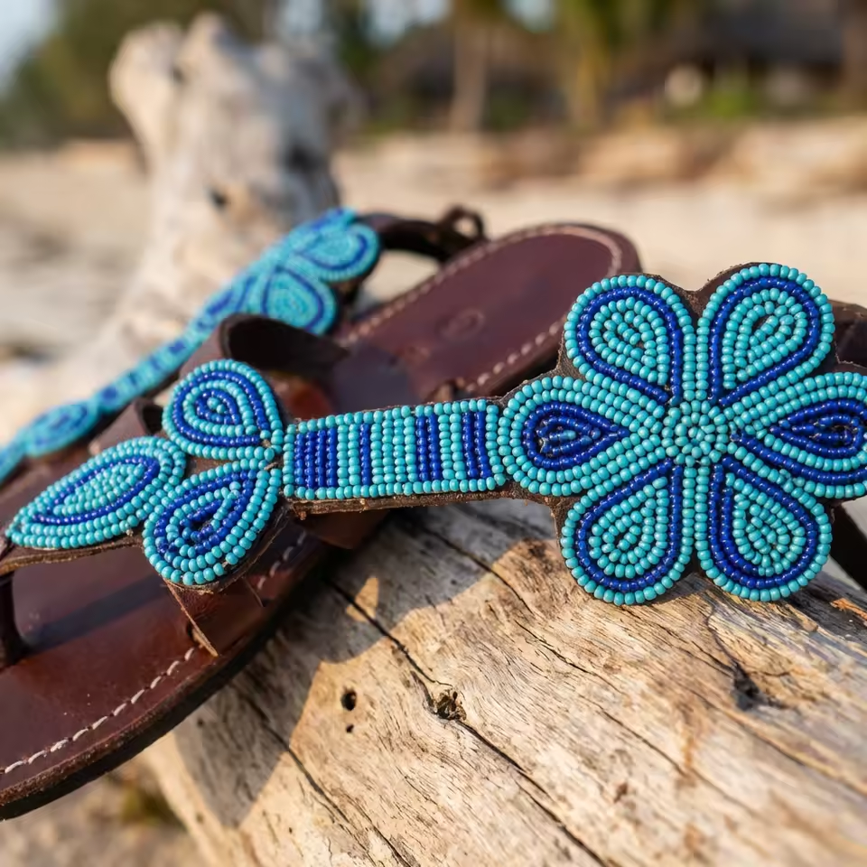 Sandales Cuir Perlées Masai Femme – Artisanat Fait Main Authentique