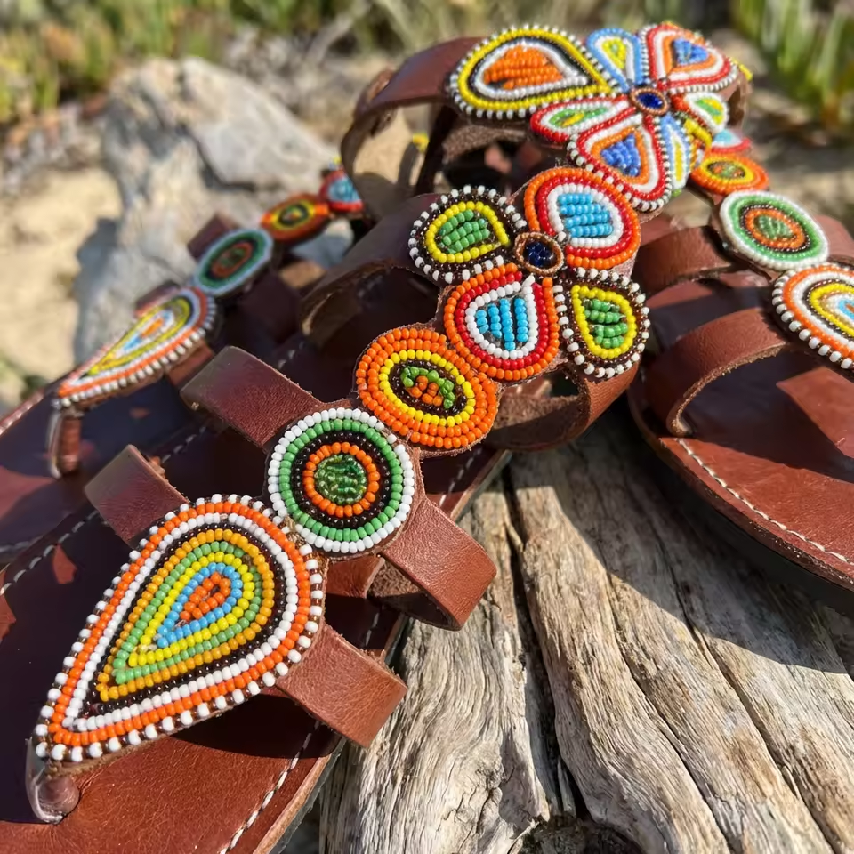 Sandales Cuir Perlées Masai Femme – Artisanat Fait Main Authentique