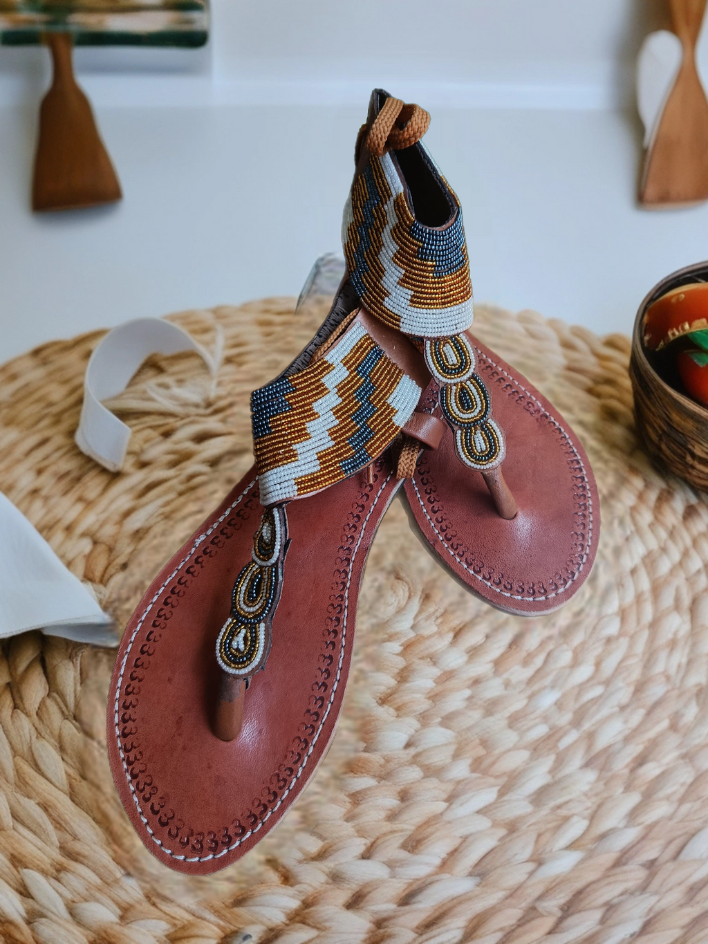 Sandales en cuir perlées