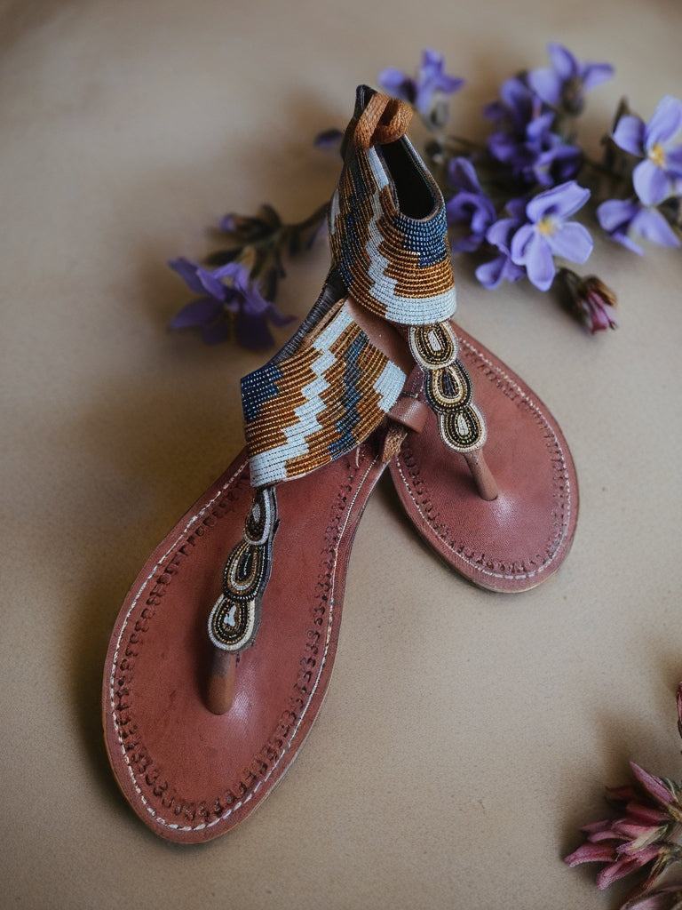 Sandales en cuir perlées